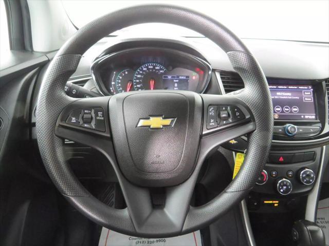 Photo of 2020 Summit White Chevrolet Trax