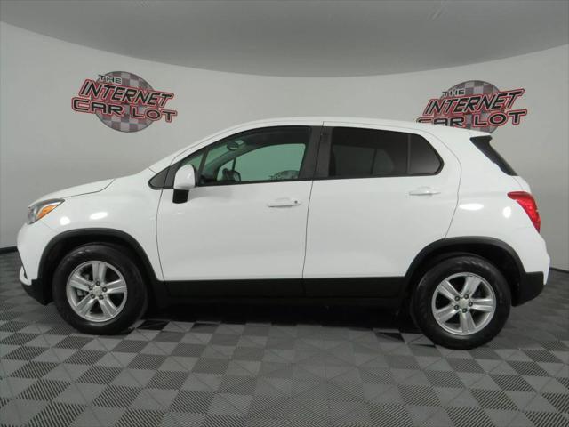 Photo of 2020 Summit White Chevrolet Trax