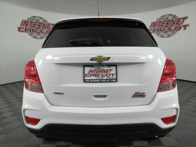 Photo of 2020 Summit White Chevrolet Trax