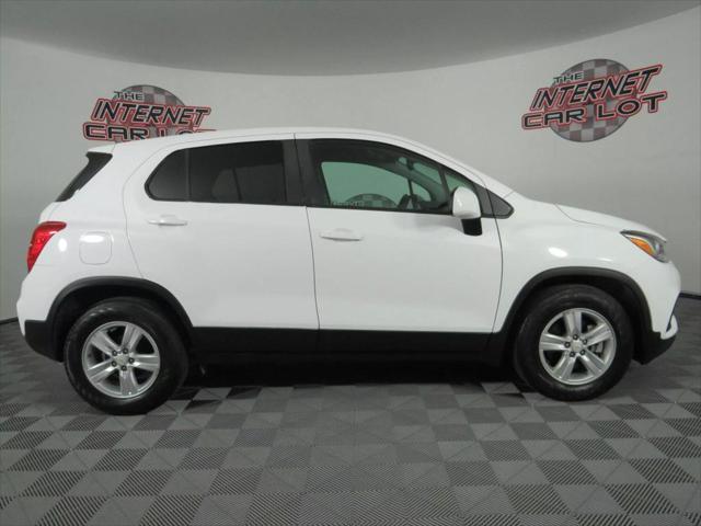 Photo of 2020 Summit White Chevrolet Trax