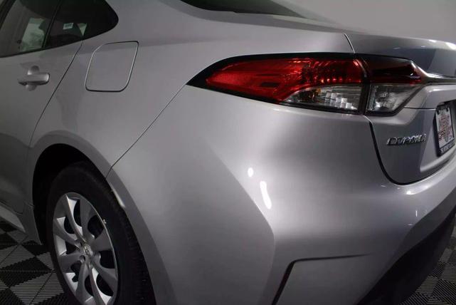 Photo of 2024 Classic Silver Metallic Toyota Corolla