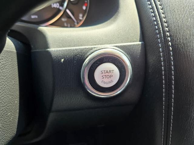 Photo of 2017 Brilliant Silver Metallic Nissan Armada