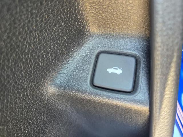 Photo of 2020 Blue Honda Civic