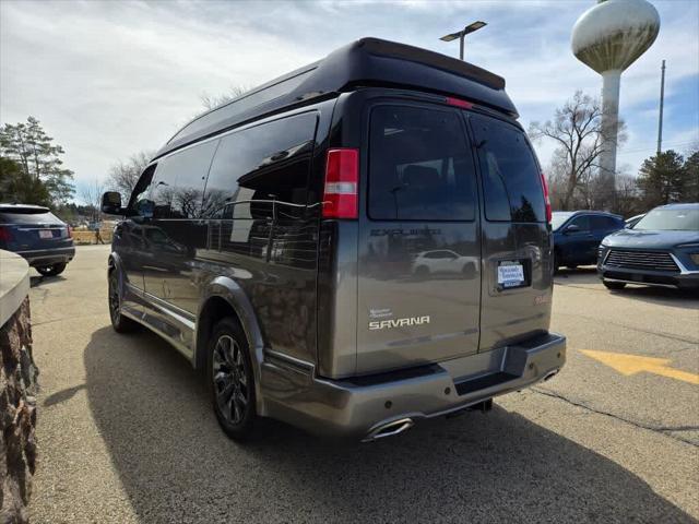 Photo of 2025 Onyx Black GMC Savana 2500