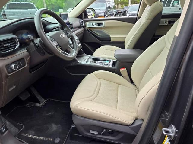 Photo of 2020 Carbonized Gray Ford Explorer