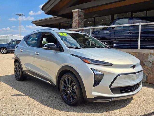 Photo of 2022 Silver Flare Metallic Chevrolet Bolt EUV