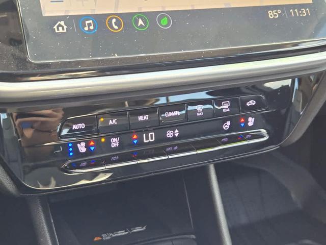 Photo of 2022 Silver Flare Metallic Chevrolet Bolt EUV