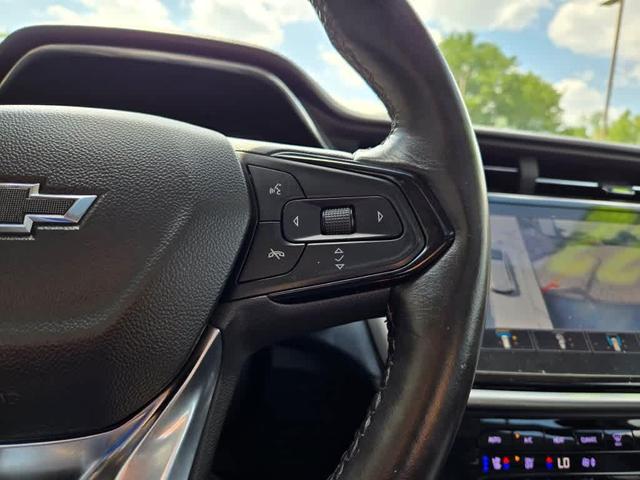Photo of 2022 Silver Flare Metallic Chevrolet Bolt EUV