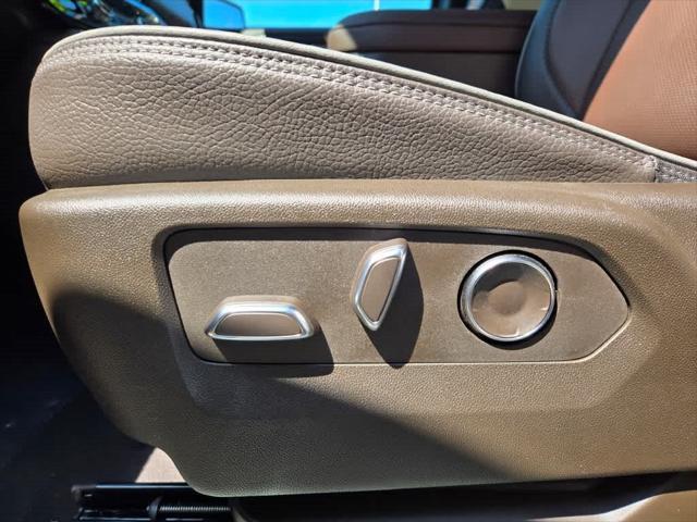 Photo of 2024 White Frost Tricoat GMC Sierra 1500