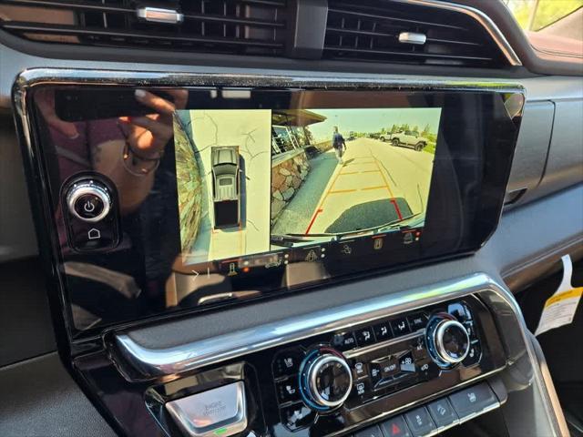 Photo of 2024 White Frost Tricoat GMC Sierra 1500