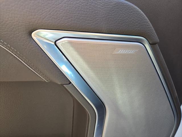 Photo of 2024 White Frost Tricoat GMC Sierra 1500
