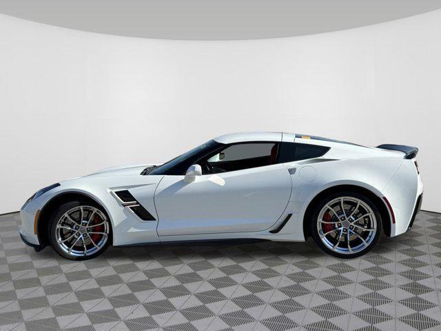 Photo of 2019 Arctic White Chevrolet Corvette