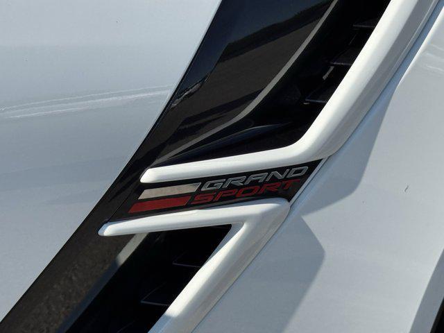 Photo of 2019 Arctic White Chevrolet Corvette