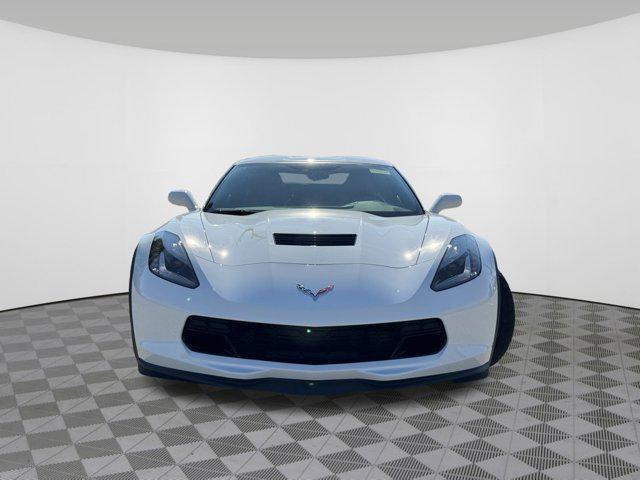 Photo of 2019 Arctic White Chevrolet Corvette