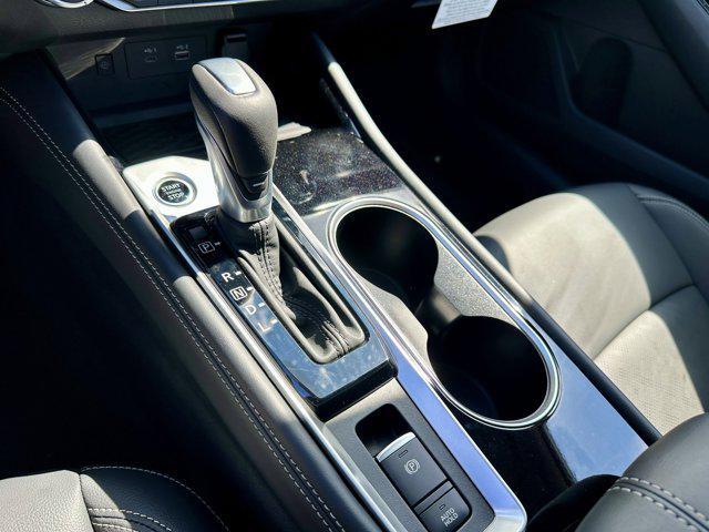 Photo of 2025 Brilliant Silver Metallic Nissan Altima