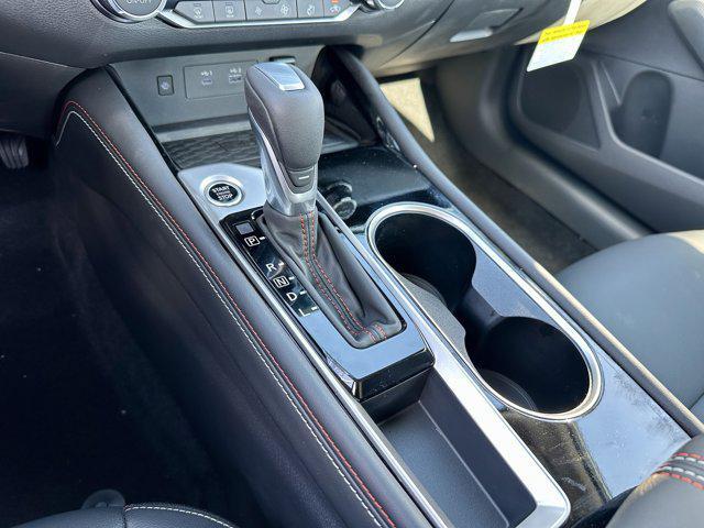 Photo of 2025 Pearl White Tricoat Nissan Altima