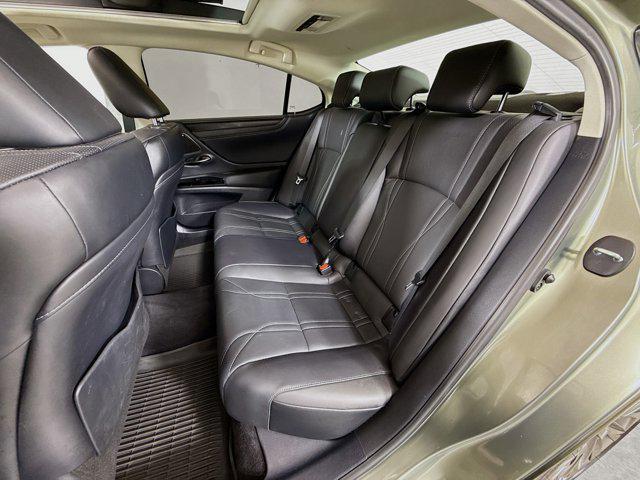 Photo of 2024 Sunlit Green Lexus ES 350