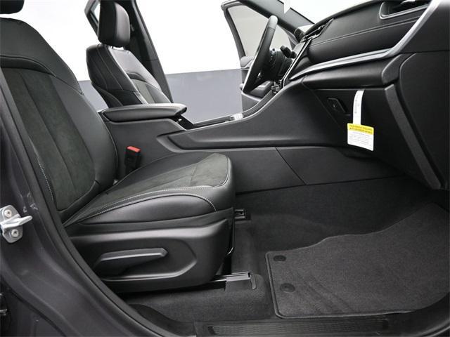 Photo of 2025 Baltic Gray Metallic Clearcoat Jeep Grand Cherokee L