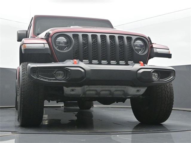 Photo of 2021 Snazzberry Pearlcoat Jeep Gladiator