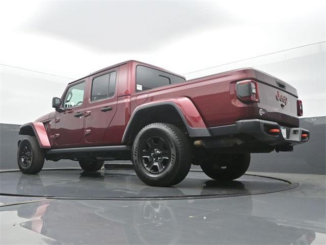 Photo of 2021 Snazzberry Pearlcoat Jeep Gladiator