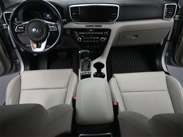Photo of 2020 Sparkling Silver Kia Sportage
