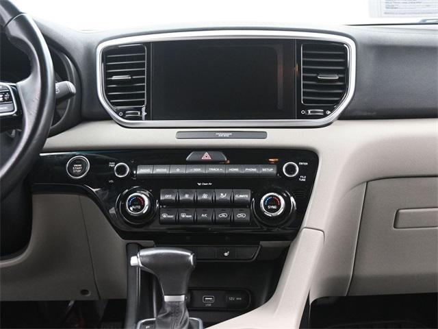 Photo of 2020 Sparkling Silver Kia Sportage