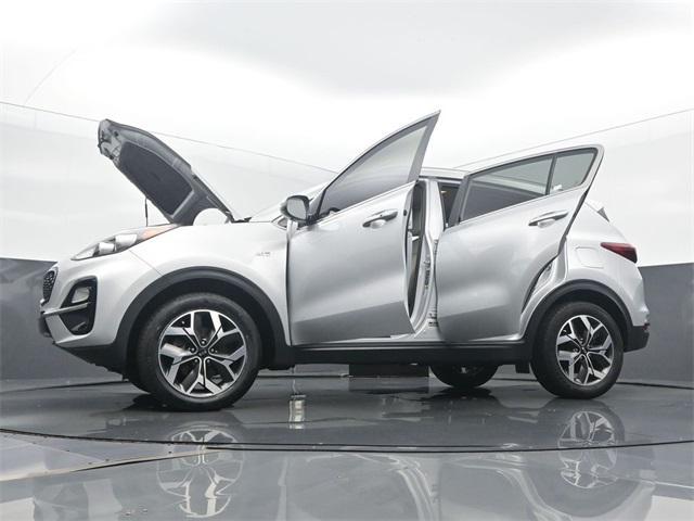 Photo of 2020 Sparkling Silver Kia Sportage