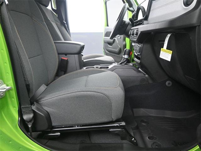 Photo of 2025 Mojito Clearcoat Jeep Wrangler