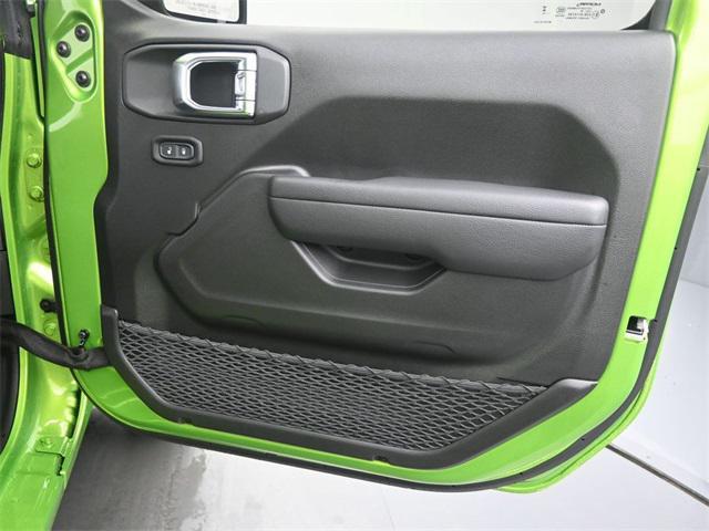 Photo of 2025 Mojito Clearcoat Jeep Wrangler