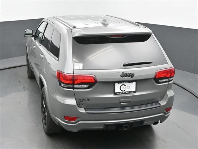 Photo of 2022 Sting-Gray Clearcoat Jeep Grand Cherokee