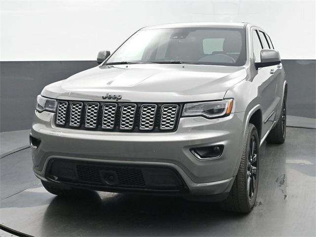 Photo of 2022 Sting-Gray Clearcoat Jeep Grand Cherokee