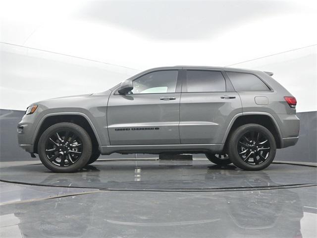 Photo of 2022 Sting-Gray Clearcoat Jeep Grand Cherokee