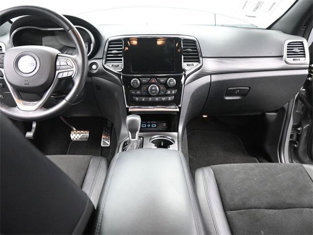 Photo of 2022 Sting-Gray Clearcoat Jeep Grand Cherokee