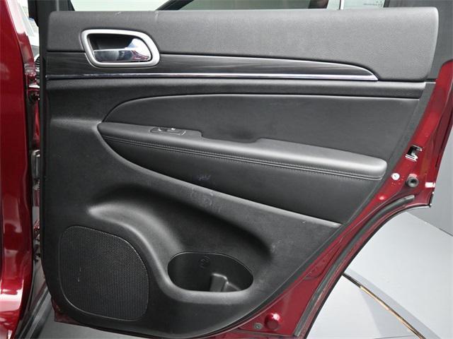 Photo of 2021 Velvet Red Pearlcoat Jeep Grand Cherokee