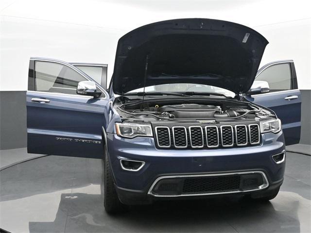 Photo of 2021 Pacific Blue Clearcoat Jeep Grand Cherokee