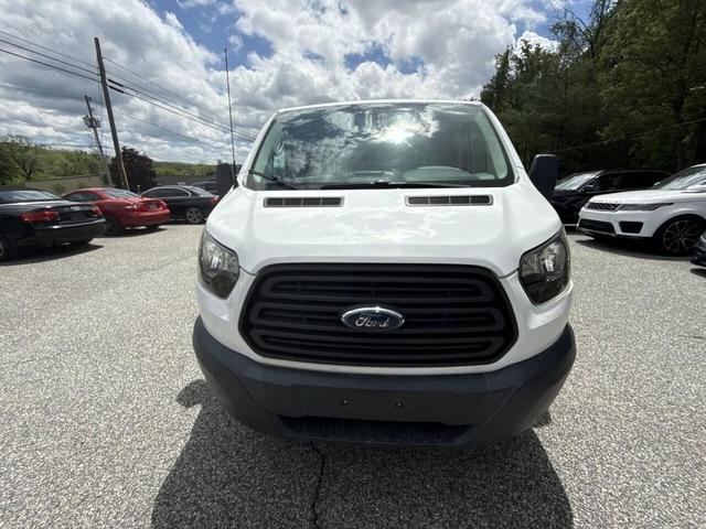 Photo of 2017 Oxford White Ford Transit-250