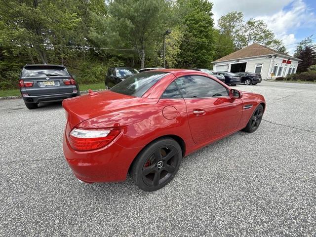 Photo of 2013 Mars Red Mercedes-Benz SLK-Class