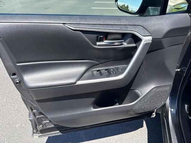 Photo of 2022 Gray Toyota RAV4