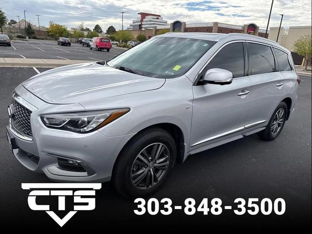 Photo of 2017 Liquid Platinum INFINITI QX60