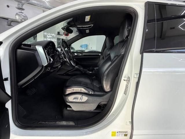 Photo of 2017 White Porsche Cayenne