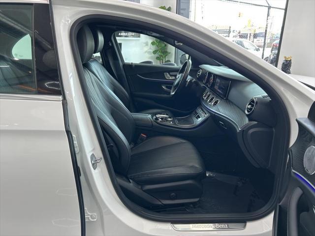 Photo of 2018 designo Diamond White Mercedes-Benz E-Class