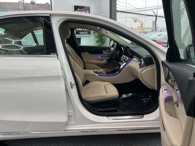 Photo of 2020 designo Diamond White Metallic Mercedes-Benz C-Class