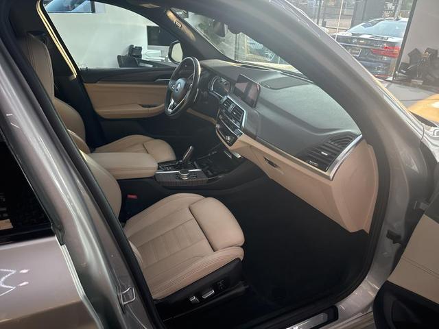 Photo of 2019 Glacier Silver Metallic BMW X3