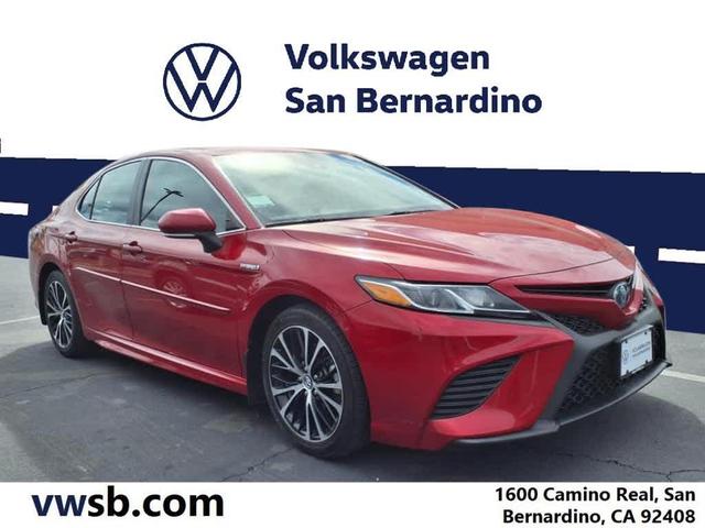2020 Toyota Camry Hybrid