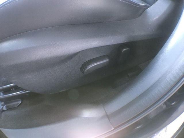 Photo of 2017 Crystal Black Silica Subaru Impreza