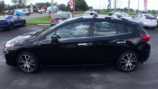 Photo of 2017 Crystal Black Silica Subaru Impreza