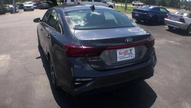 Photo of 2020 Gravity Grey Kia Forte