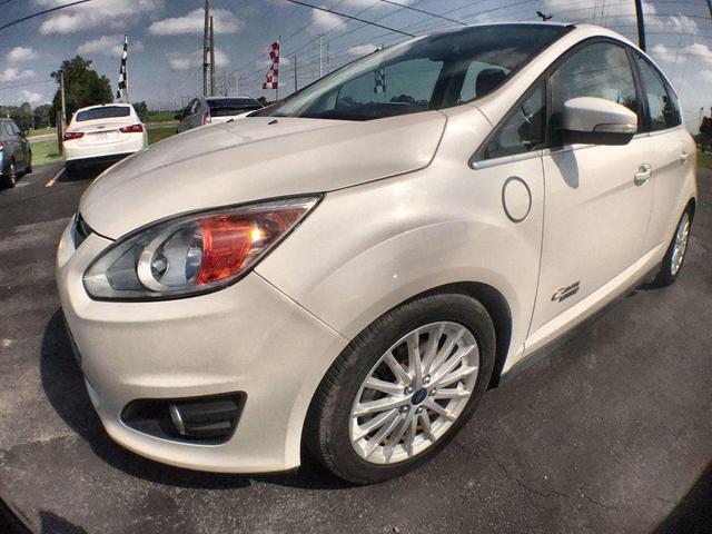 Photo of 2015 WHITE PLATINUM MET TRI-COAT Ford C-Max Energi