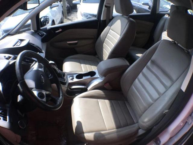 Photo of 2015 WHITE PLATINUM MET TRI-COAT Ford C-Max Energi