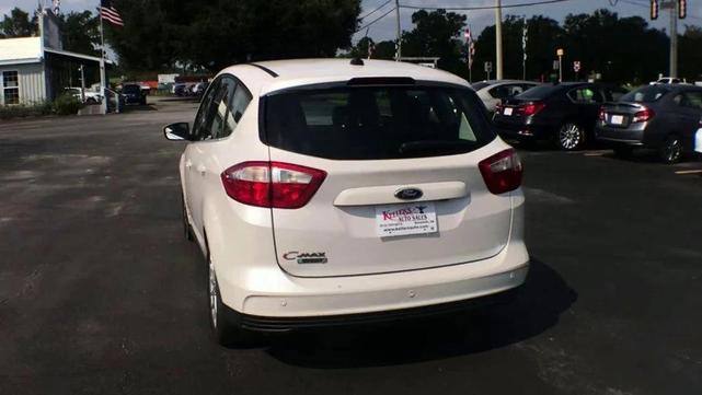 Photo of 2015 WHITE PLATINUM MET TRI-COAT Ford C-Max Energi